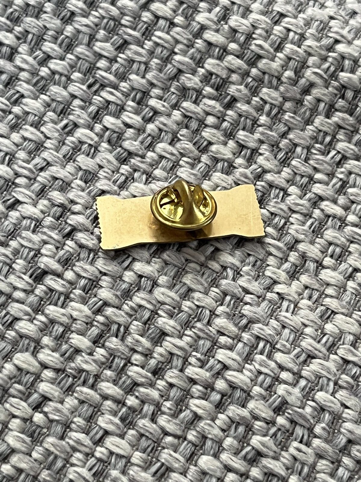 Junk Food × Vintage Nuts vintage pin Size ONE SIZE - 4 Thumbnail