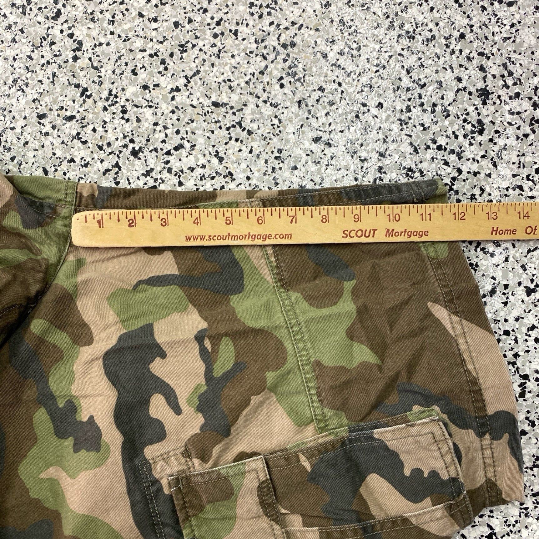 Old Navy VINTAGE Old Navy Woodland Camo Cargo Shorts Baggy Mens Sz 38 Cargo Pocket 2000s 2008 Regular Comfort Fit Size US 38 / EU 54 - 5 Thumbnail