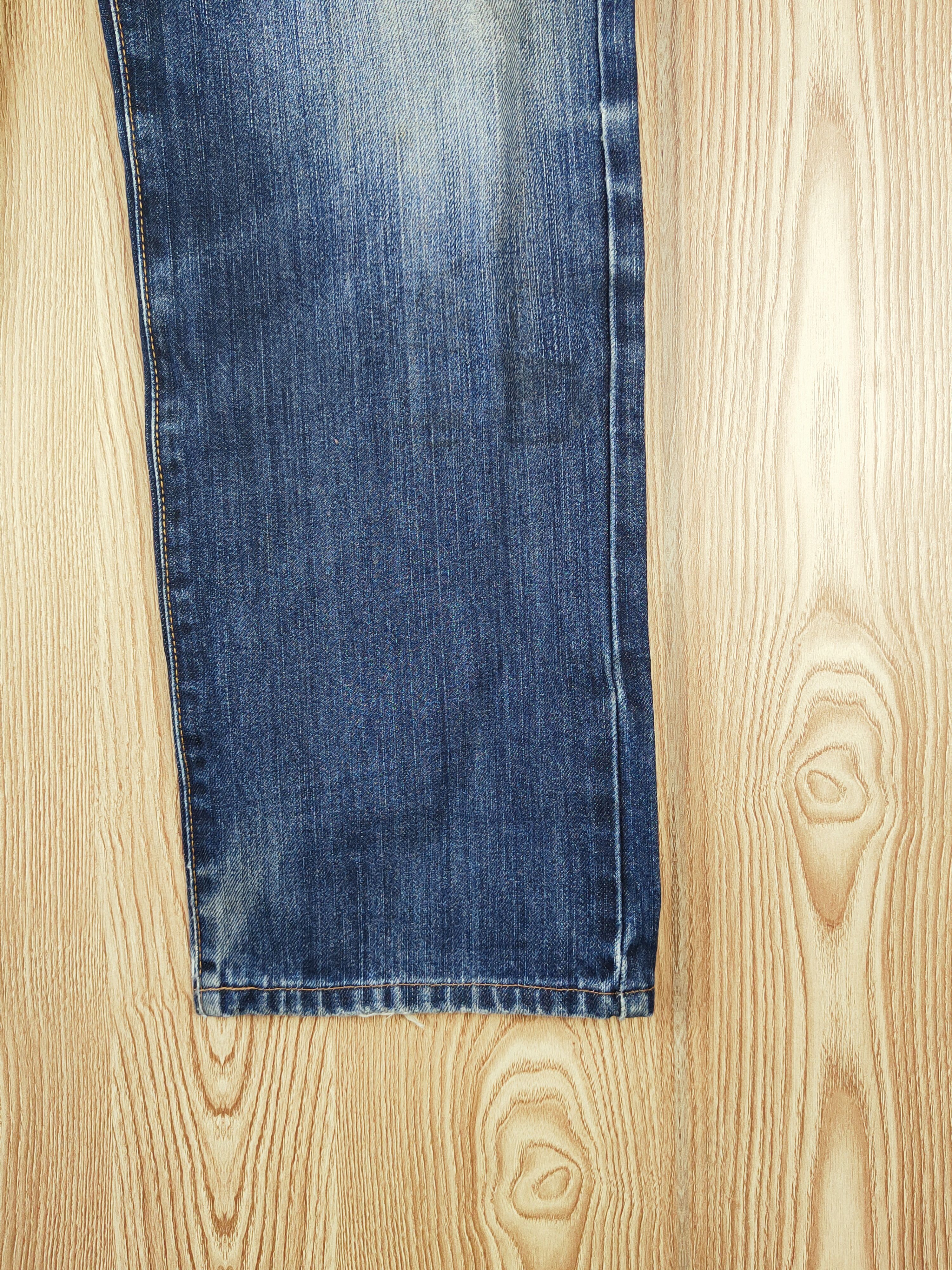 Edwin × Vintage Edwin Dark Blue Faded Distressed Ripped Jeans Size US 35 - 7 Thumbnail