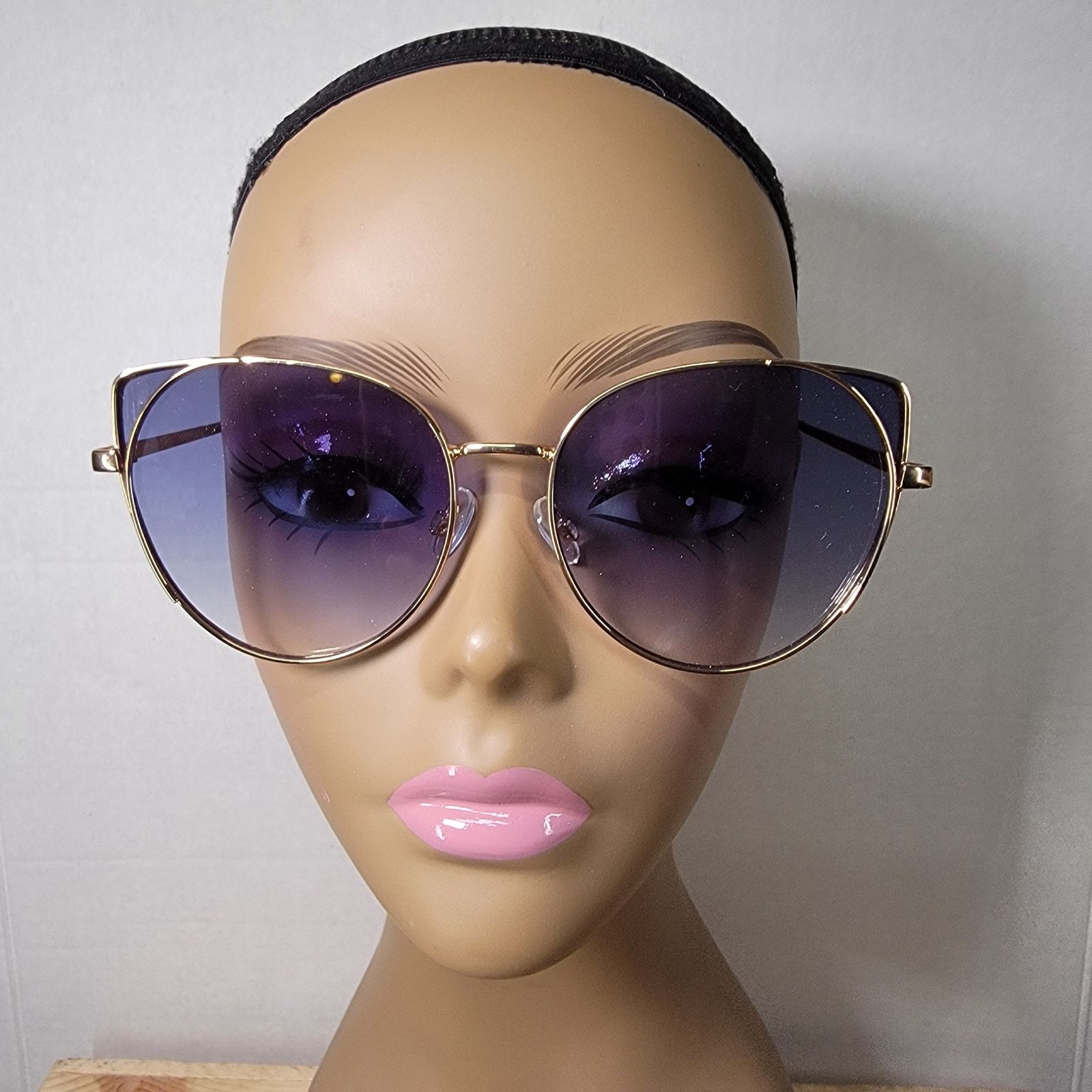 Other Cat's Eye Wire Frame Sunglasses - NWOT Size ONE SIZE - 1 Thumbnail