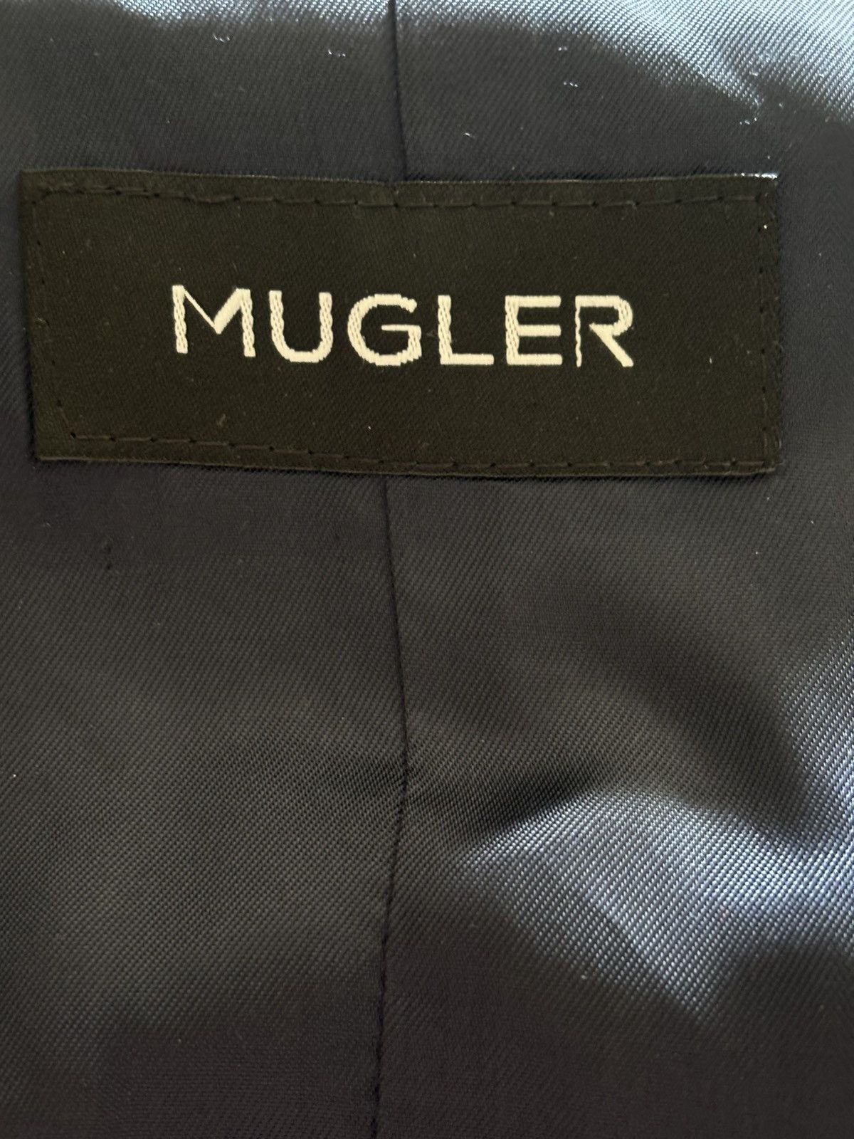 Mugler Grey flanel super 100’s mugler blazer with zip pockets Size 46R - 10 Thumbnail