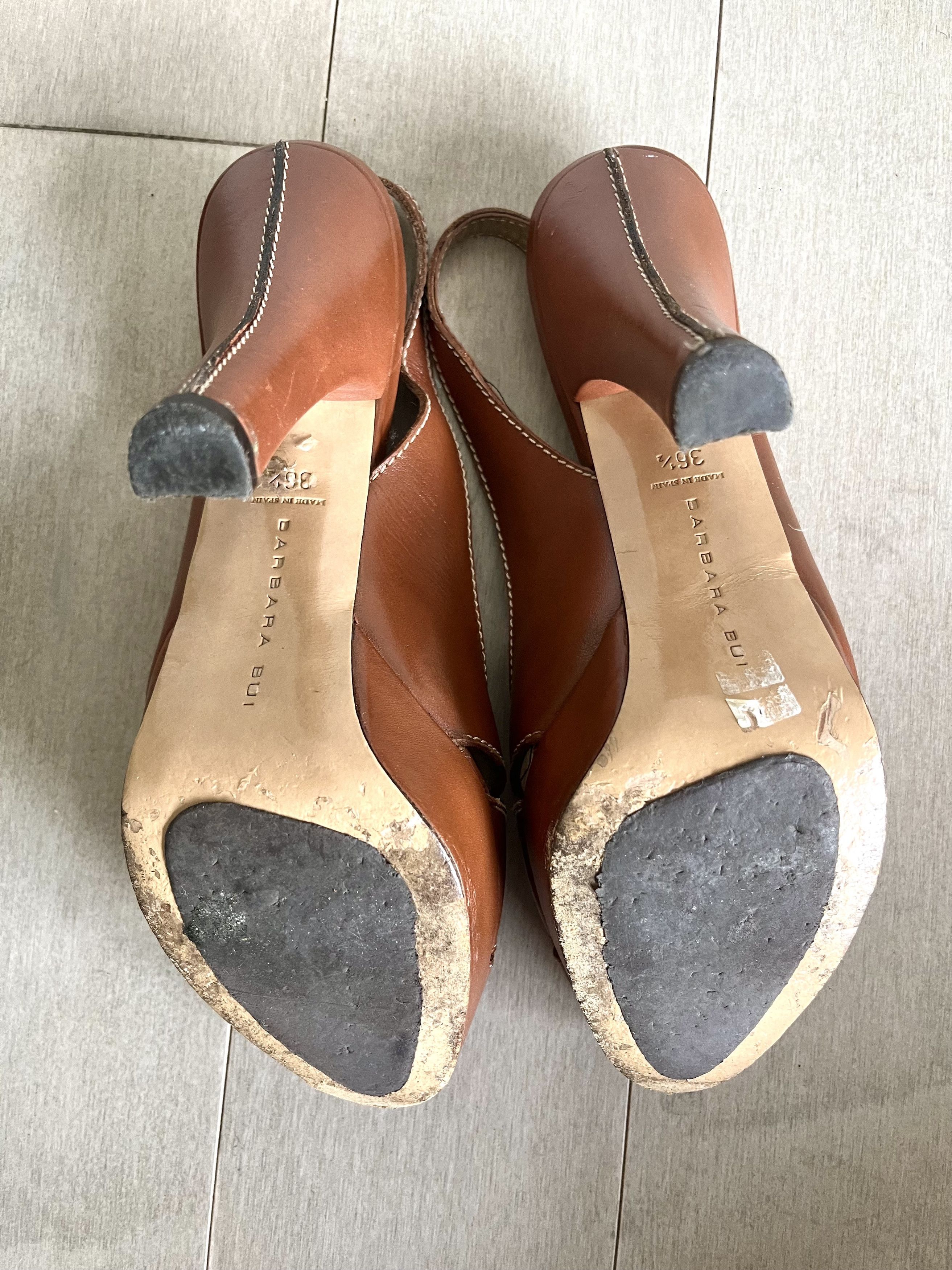 Barbara Bui Barbara Bui Brown Closed Toe Heels - Vintage Designer Size US 6.5 / IT 36.5 - 9 Thumbnail