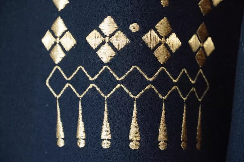 Yohji Yamamoto YohjiYamamoto1992AW gold-backed embroidered jacket-2505 Size US M / EU 48-50 / 2 - 7 Thumbnail