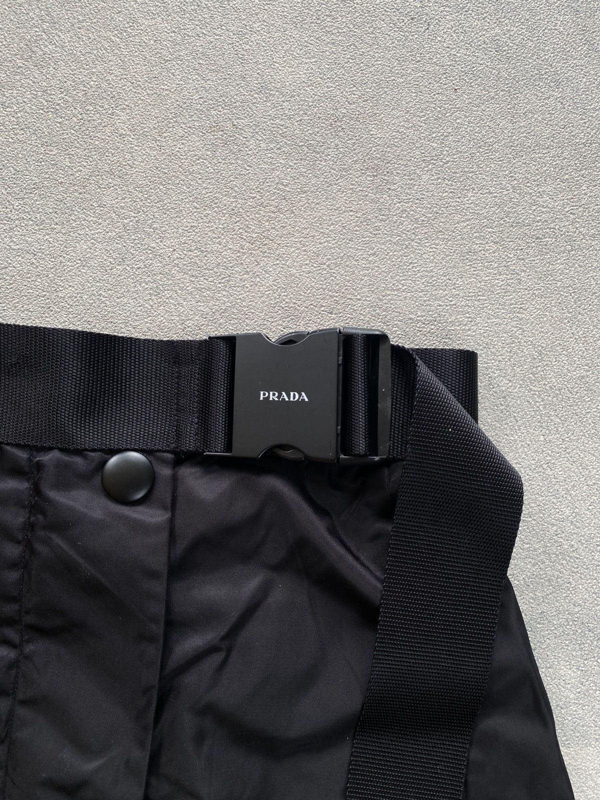 Prada Prada Black Nylon Mini Skirt Size 36" / US 14 / IT 50 - 3 Thumbnail