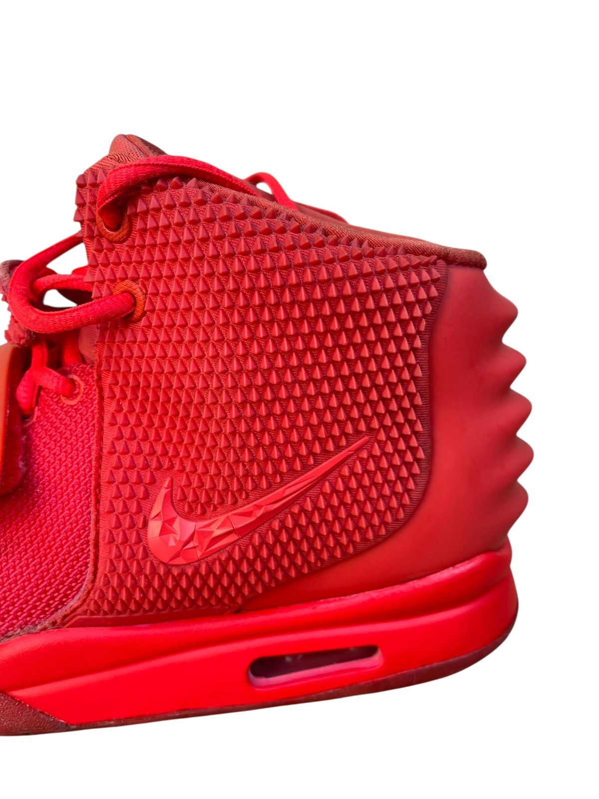 Kanye West × Nike Nike Yeezy red Octobers Size US 9.5 / EU 42-43 - 4 Thumbnail