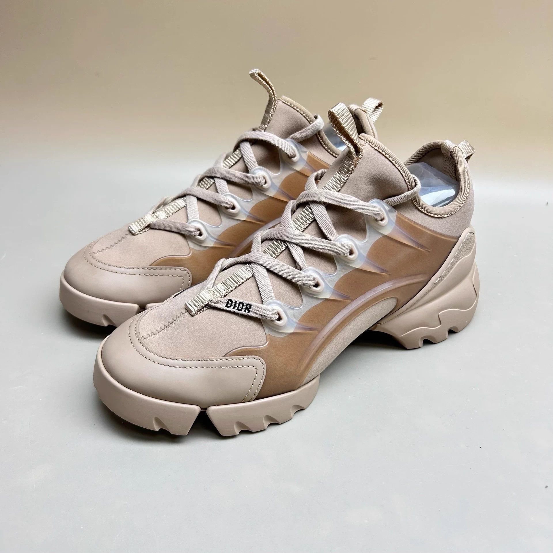 Dior Dior D-Connect Blush Strap Dad Sneaker 38 95 New Size US 7.5 / IT 37.5 - 1 Thumbnail