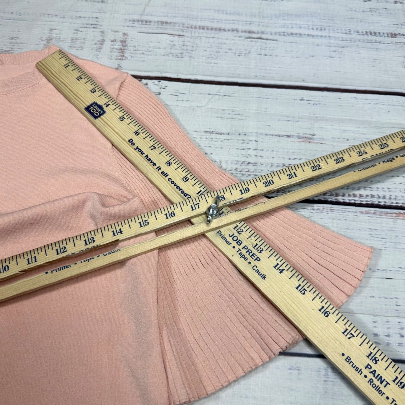 Ann Taylor Ann Taylor Blouse Shinny Knit Pink Bell Sleeve Crew Neck Sz L Womens Size L / US 10 / IT 46 - 3 Thumbnail