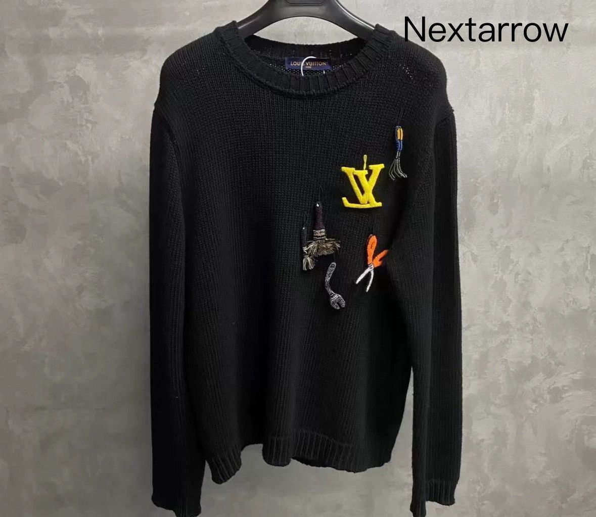 Louis Vuitton Louis Vuitton 23 Latest Black Tool Embroidered Logo Sweater Size US XL / EU 56 / 4 - 1 Thumbnail