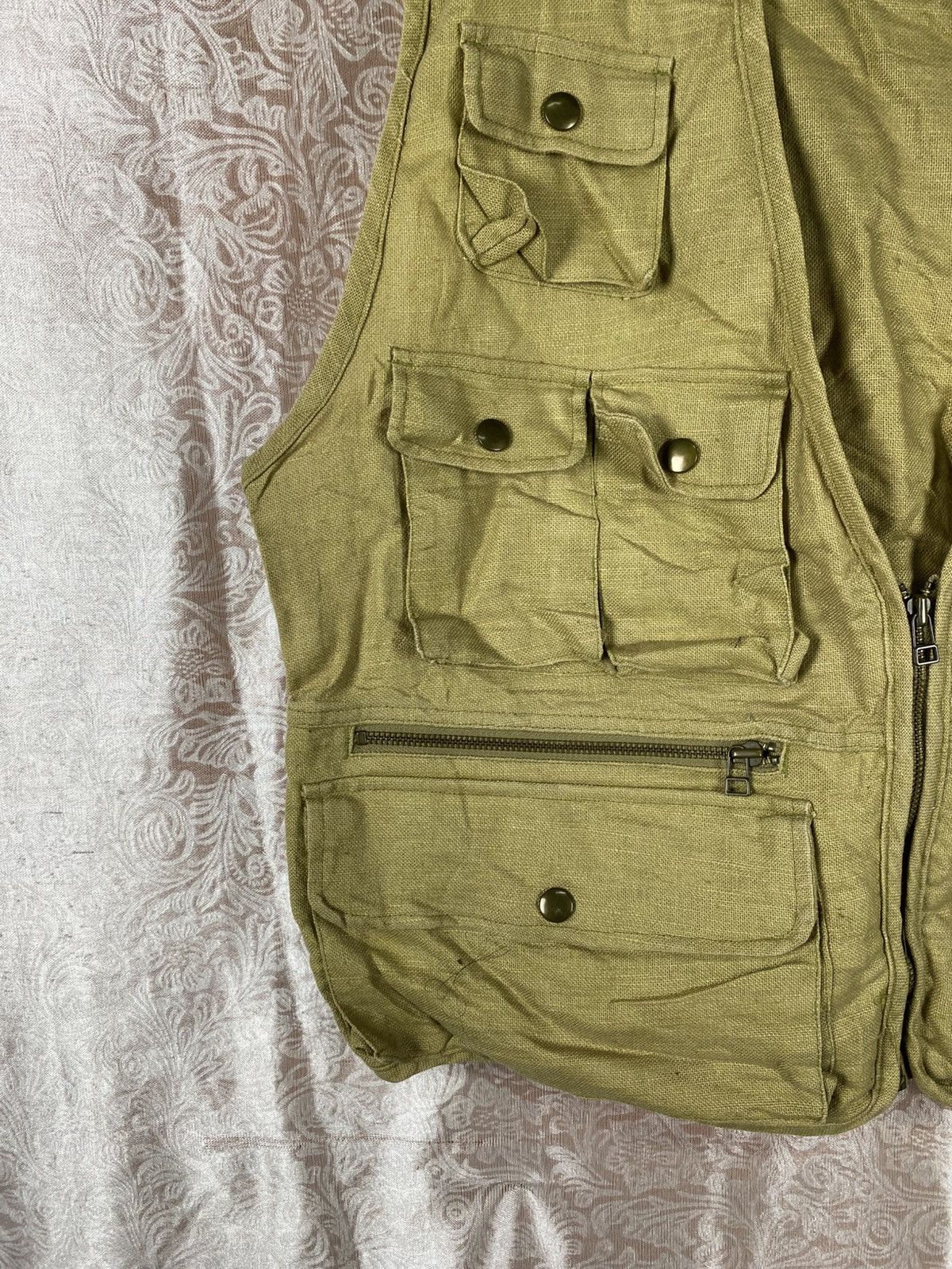 Japanese Brand Vintage MUW Company Khaki Vest Multi Pocket Fishing Outdoor Size US L / EU 52-54 / 3 - 7 Thumbnail