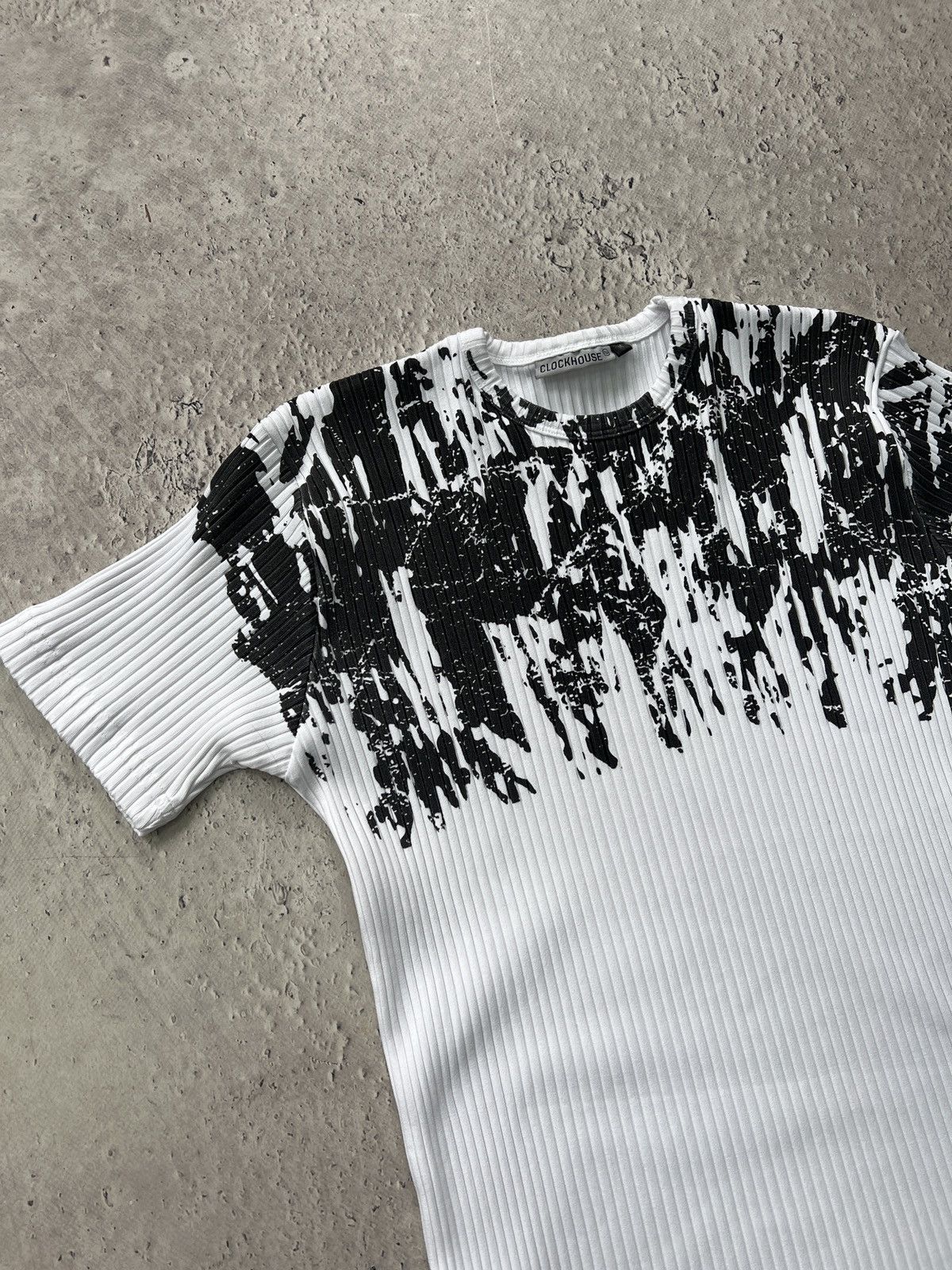 Diesel VINTAGE SLIM ISSEY MIYAKE STYLE RIPPED SWEATE TEE Size US M / EU 48-50 / 2 - 3 Thumbnail