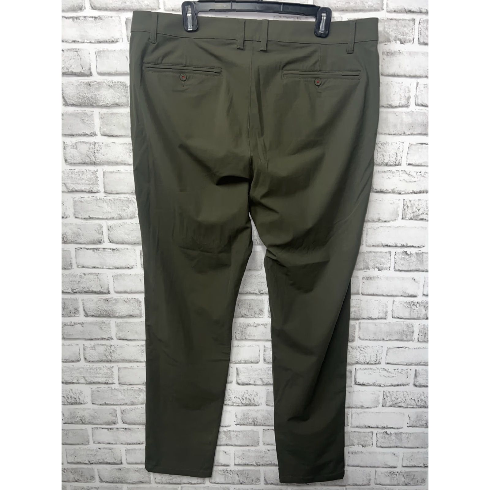 Rhone Rhone Eppure Si Muove Green Pants Mens Size 38x33 Chino Regular Fit Mint Green Mens Size US 38 / EU 54 - 4 Thumbnail