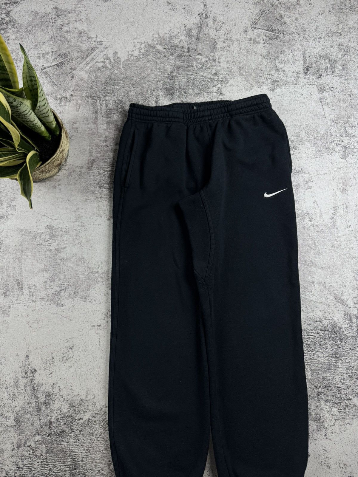 Nike Nike Medium Black Men’s Baggy Wide Sweat Pants Trousers Activewear Cotton Sport Size US 34 / EU 50 - 4 Thumbnail