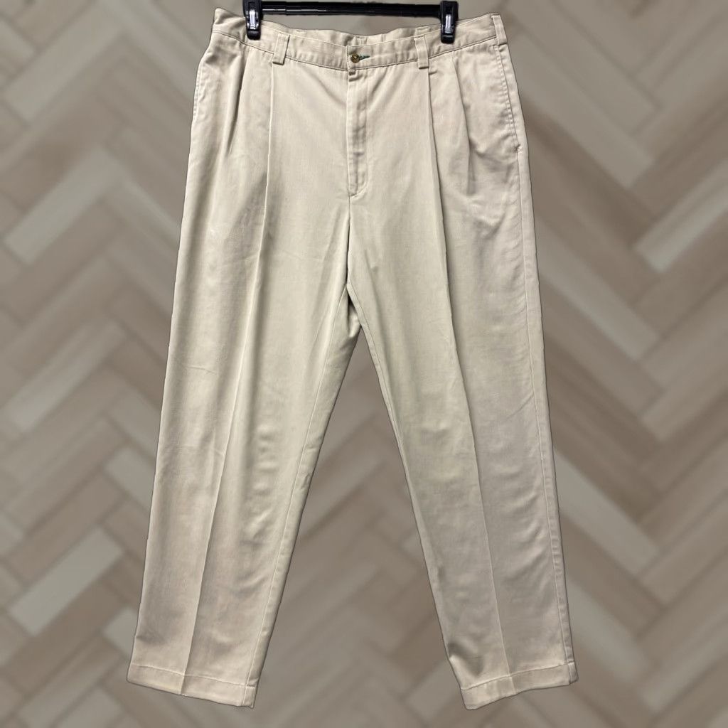 Tommy Hilfiger Vintage Tommy Hilfiger Chino Pants Men 38x32 Khaki Pleated 90s 158-27 Size US 38 / EU 54 - 1 Thumbnail