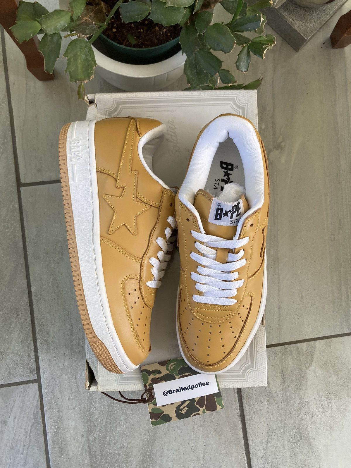 image of Leather Bape Sta (2009) Shoes in Beige, Men's (Size 9.5)