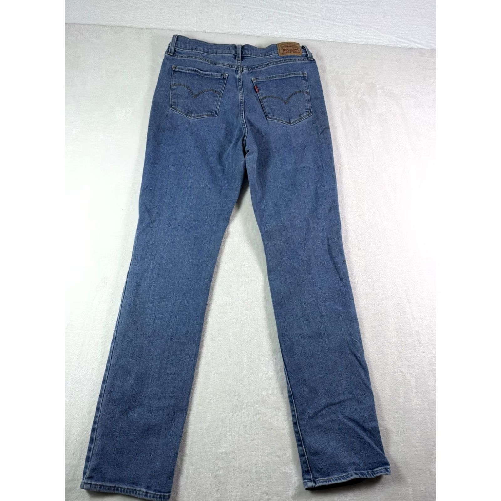 Levi's Levi's Jeans Women's Size 31 Blue Distressed High Rise 31x32 Straight 5-Pocket Denim Pants Vest? Size 24" / US 00 / IT 34 - 6 Thumbnail