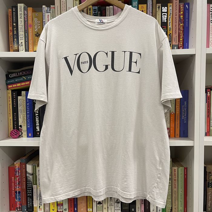 Vogue paris best sale t shirt