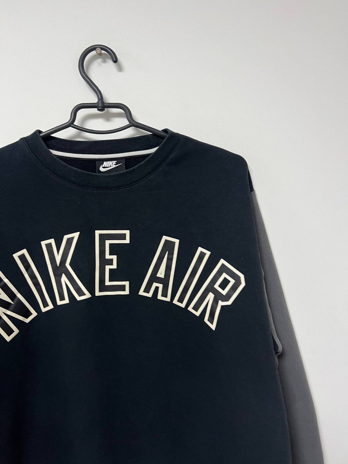 Nike Vintage Nike Air Sweatshirt Hoodie Athletic Black Mens M Size US M / EU 48-50 / 2 - 6 Thumbnail