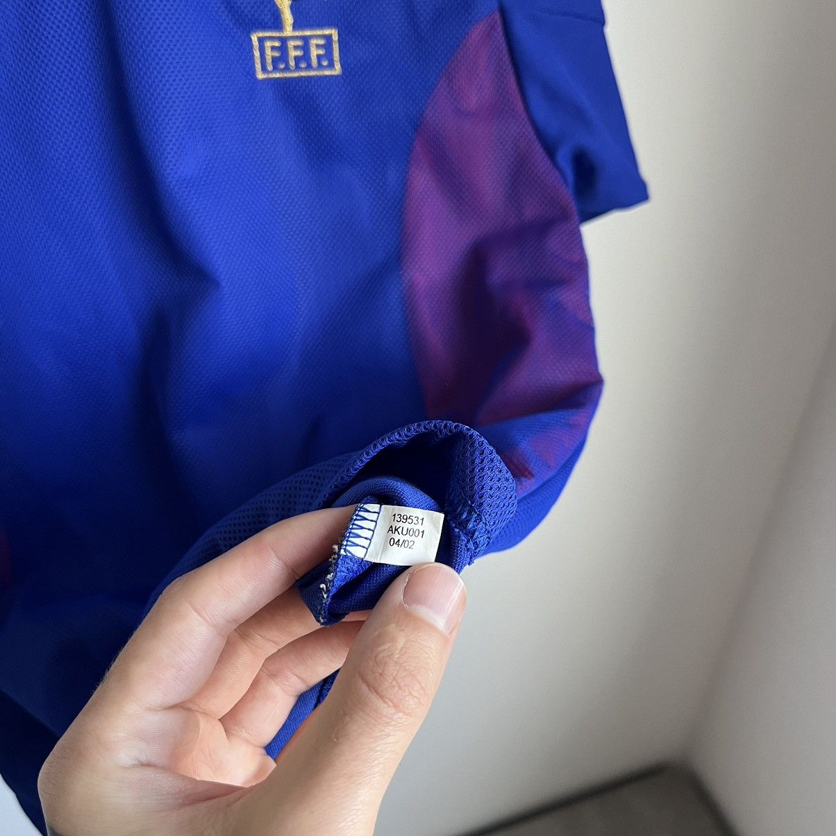 Vintage Vintage Adidas France 🇫🇷 Zidane 2002 Soccer Jersey Size US S / EU 44-46 / 1 - 8 Thumbnail