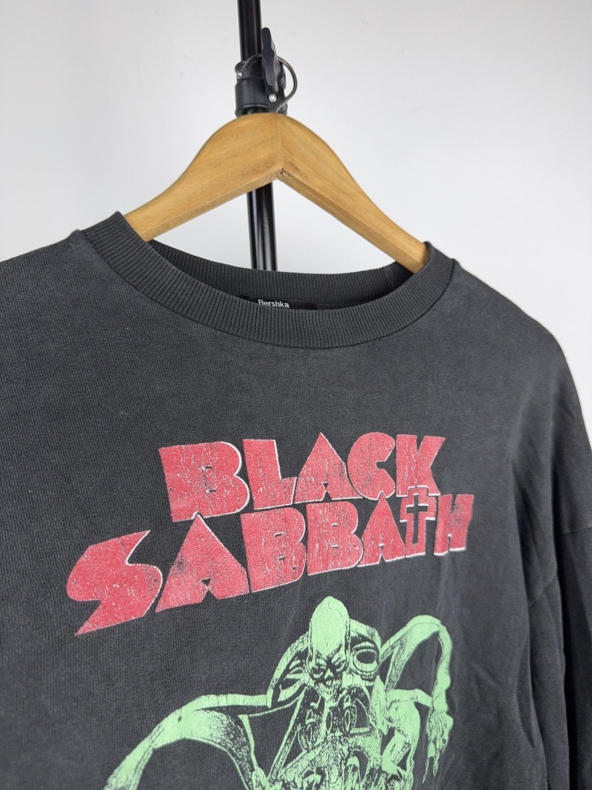 Black Sabbath 2019 Black Sabbath Band Cropped Long Sleeve Tee Bershka Y2K Size L / US 10 / IT 46 - 5 Thumbnail