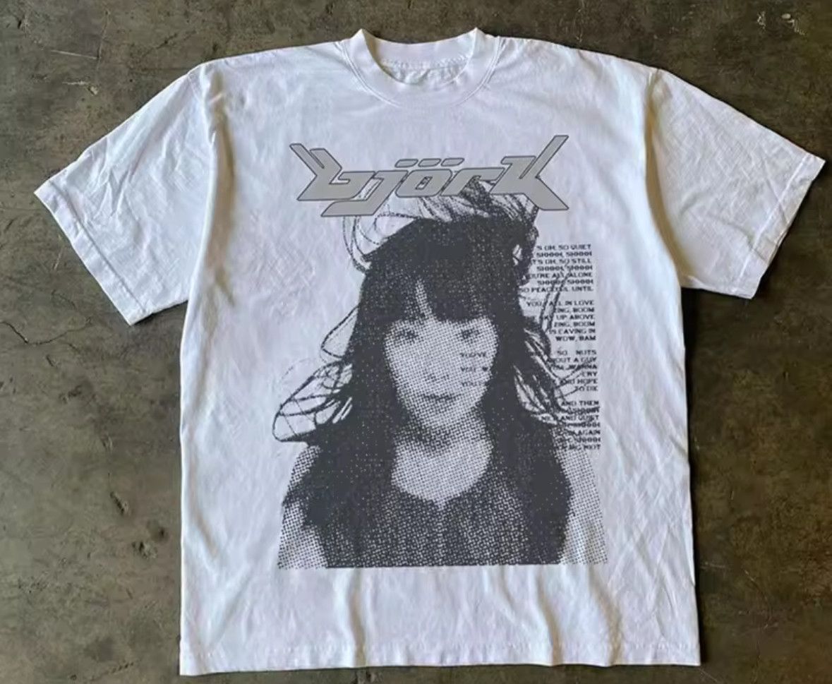 Japanese Brand Retro Vintage Y2K Korean Lady Fashion Graphic T-Shirt Size US XXL / EU 58 / 5 - 1 Thumbnail