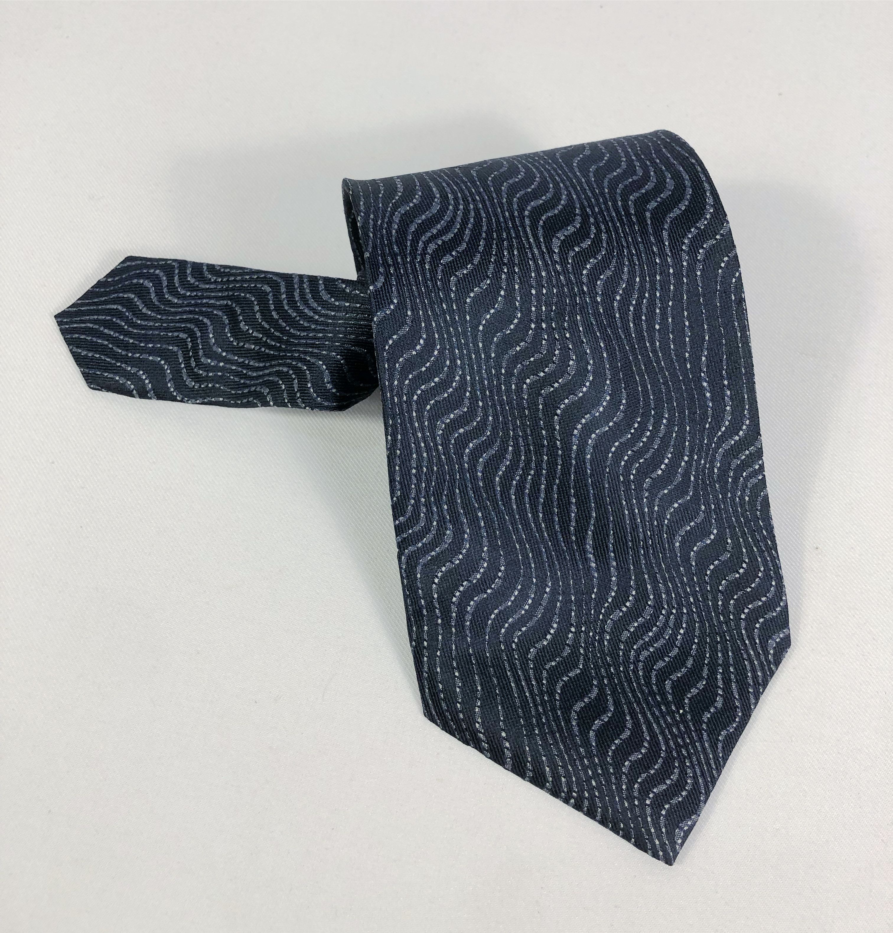 Versace Rare Vintage Alfredo Versace Silk Tie Size ONE SIZE - 8 Thumbnail
