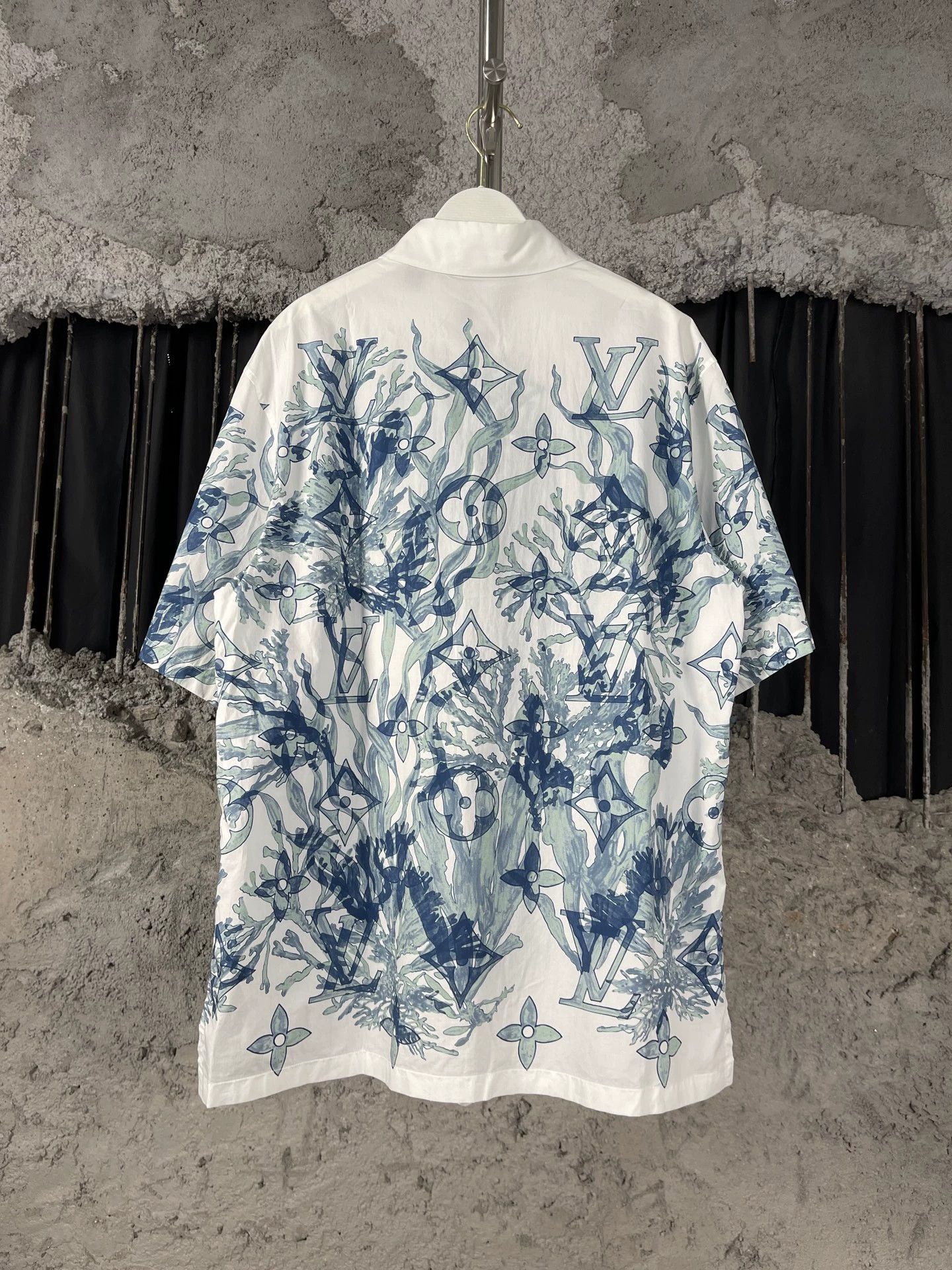 Louis Vuitton LV Short-Sleeve Shirt XS Size US XS / EU 42 / 0 - 2 Thumbnail