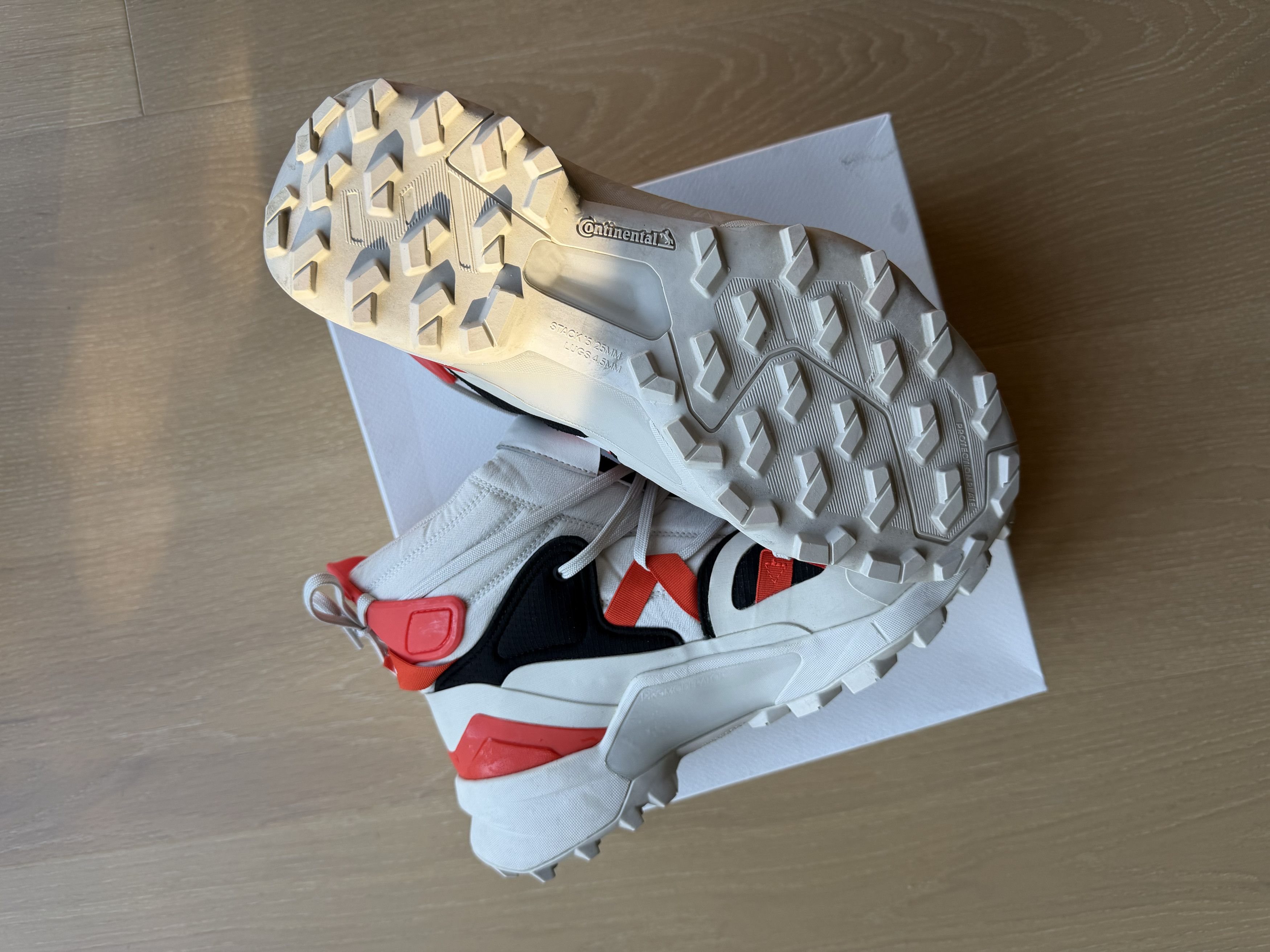 Y-3 adidas Y-3 TERREX SWIFT R3 GTX GORE-TEX Size US 9.5 / EU 42-43 - 9 Thumbnail