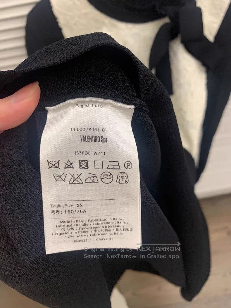 Valentino Valentino dress Size XS / US 0-2 / IT 36-38 - 4 Thumbnail