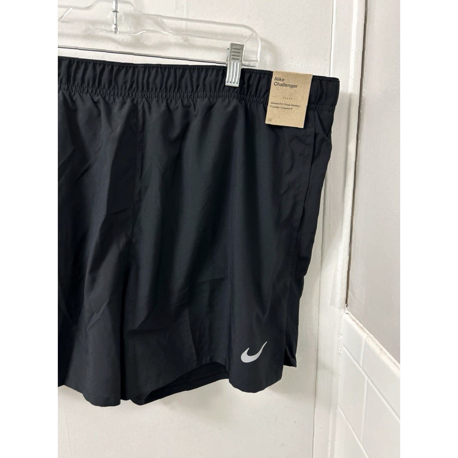 Nike Nike Challenger Dri-FIT Running Shorts Mens 2XL Black 5" DV9363-010 NWT Size US 39 - 3 Thumbnail