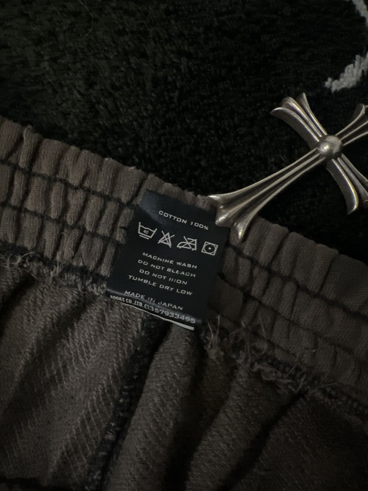 Number (N)ine SS04 - “Dream Baby” Skull Sweatpants Size US 30 / EU 46 - 5 Thumbnail