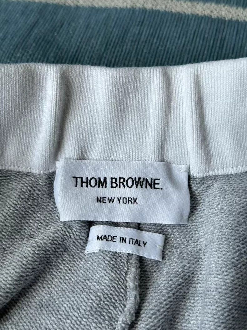 Thom Browne Thom browne Size 3 Nylon shorts 2503-Nextarrow Size US 32 / EU 48 - 3 Thumbnail