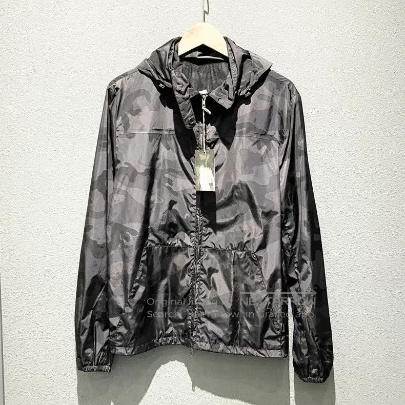 Valentino Valentino Camouflage jacket coat Size US M / EU 48-50 / 2 - 1 Thumbnail