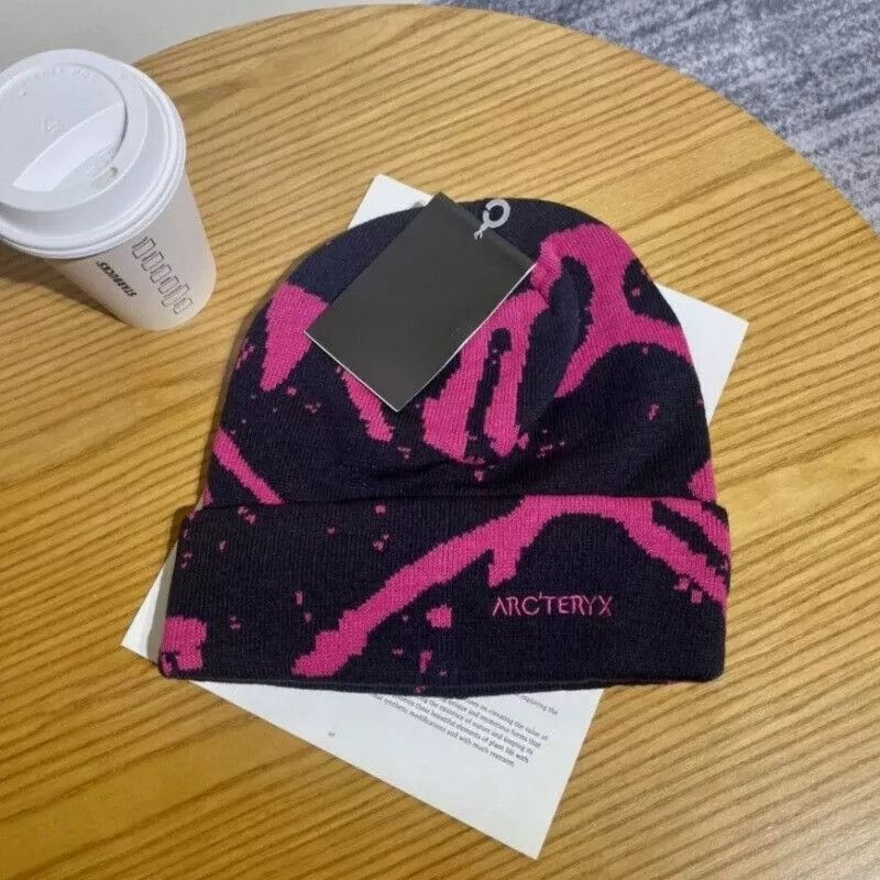 Other ARCteryx Classic Cap High Quality Size ONE SIZE - 1 Preview