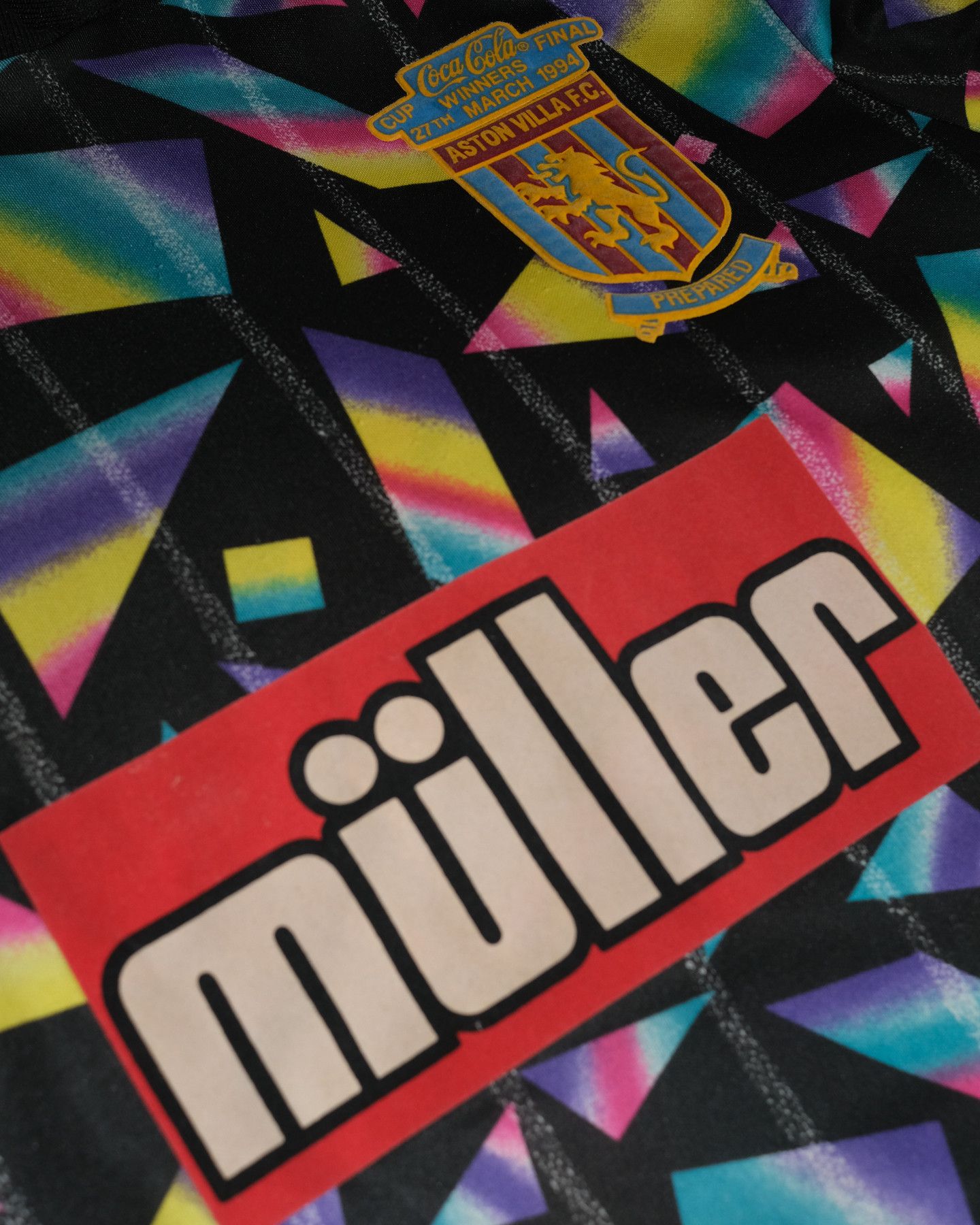 Asics Aston Villa 1993 - 1995 Goalkeeper Shirt Size US S / EU 44-46 / 1 - 5 Thumbnail