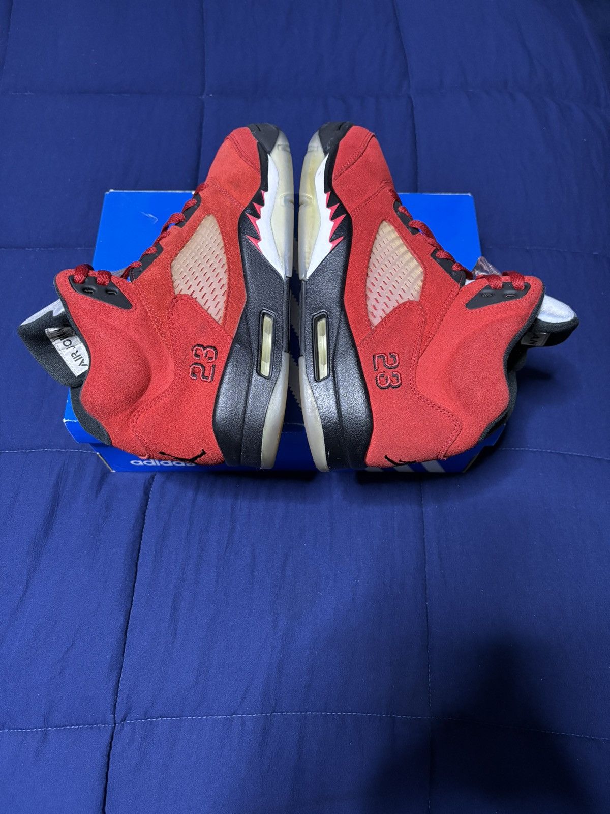 Jordan Brand Jordan 5 Retro Raging Bull 2021 Size 9 Size US 9 / EU 42 - 3 Thumbnail