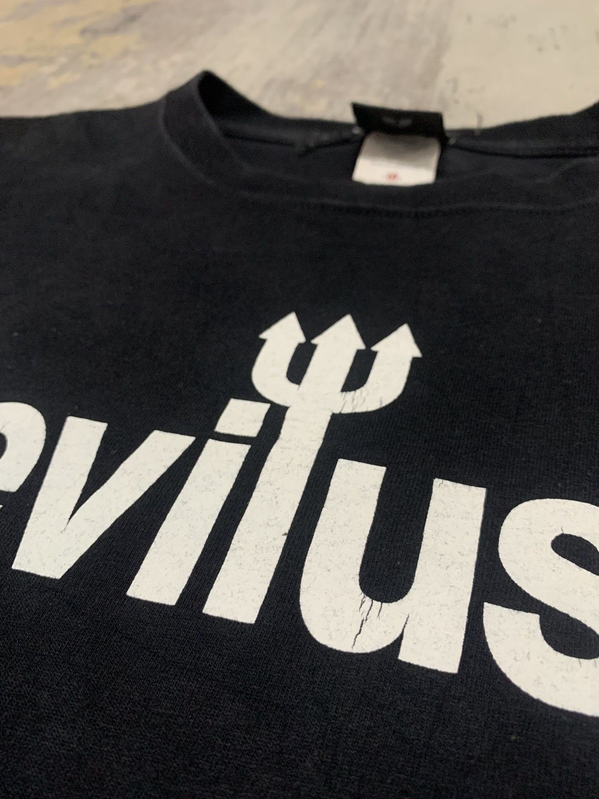 Japanese Brand VINTAGE DEVILUSE TSHIRT Size US M / EU 48-50 / 2 - 3 Thumbnail