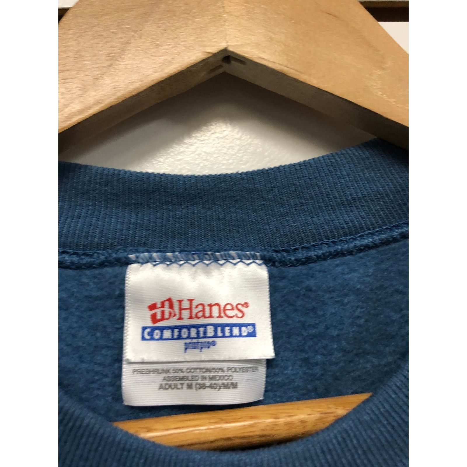 Hanes Vintage blank blue Sweatshirt size medium 1990s 80s Size US M / EU 48-50 / 2 - 3 Thumbnail