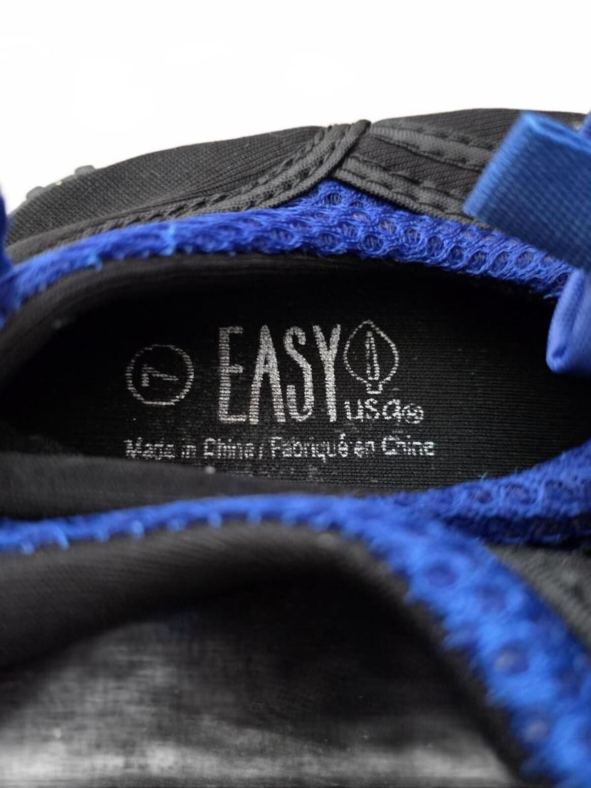 Other 2 Pair Lot of Water Shoes Easy USA & Wave Black Blue Size 7 Size ONE SIZE - 6 Thumbnail