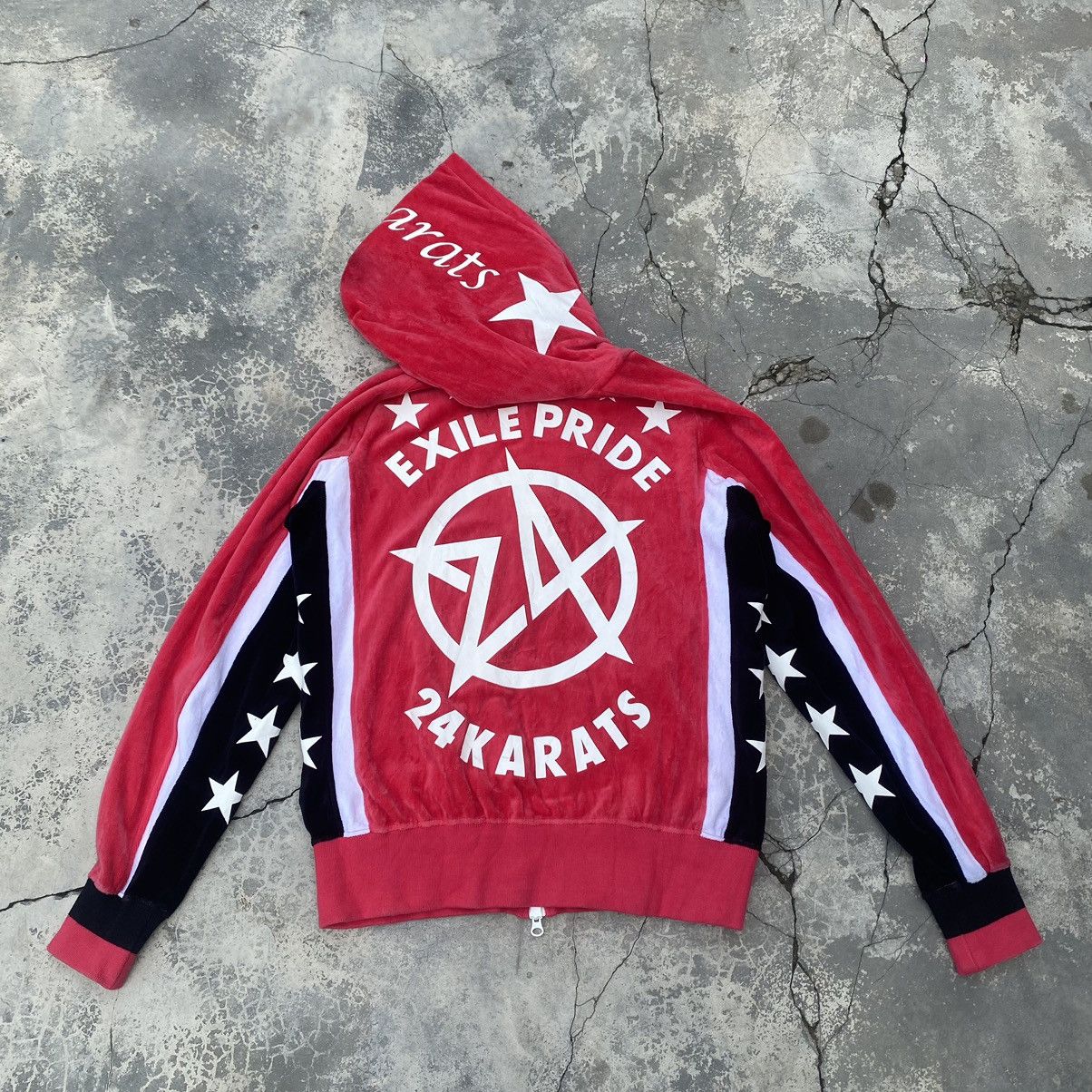 Japanese Brand 24 KARATS X EXILE PRIDE Blood Red Velvet Hoodie Size US M / EU 48-50 / 2 - 4 Thumbnail