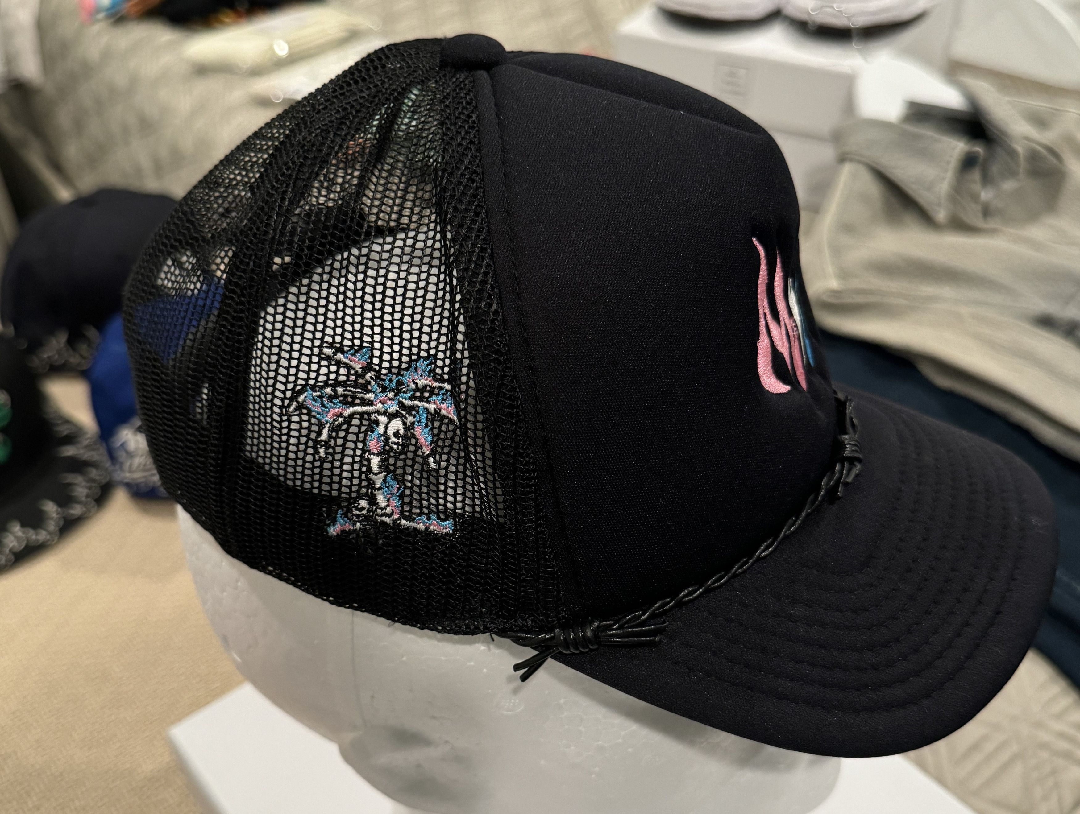 Other ALCHEMIST X LOSO NYC MIAMI SNAPBACK TRUCKER HAT BLACK OS Size ONE SIZE - 13 Thumbnail