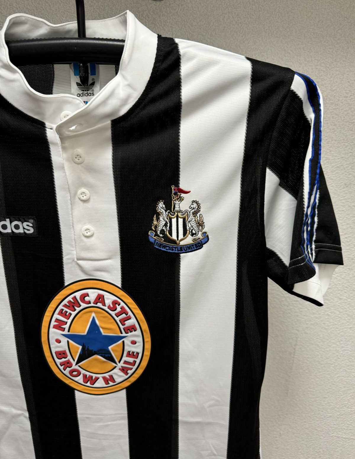 Vintage Newcastle adidas vintage soccer jersey 1995/96 L sz Size US M / EU 48-50 / 2 - 5 Thumbnail