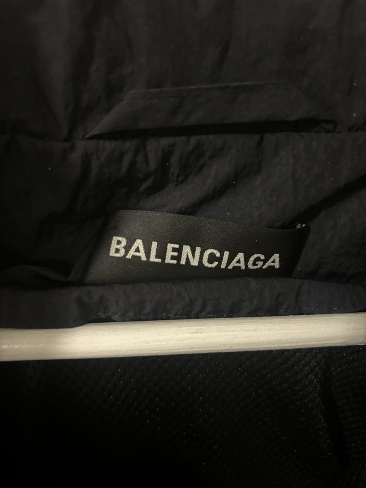 Balenciaga Logo windbreaker Size US XL / EU 56 / 4 - 4 Thumbnail