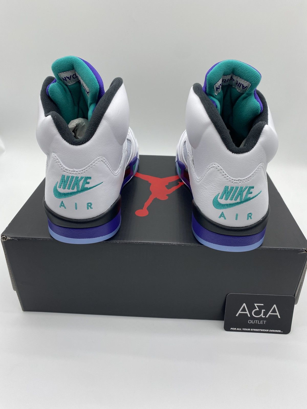 Jordan Brand Jordan 5 Retro Grape US 10 Brand New Free Shipping Size US 10 / EU 43 - 4 Thumbnail