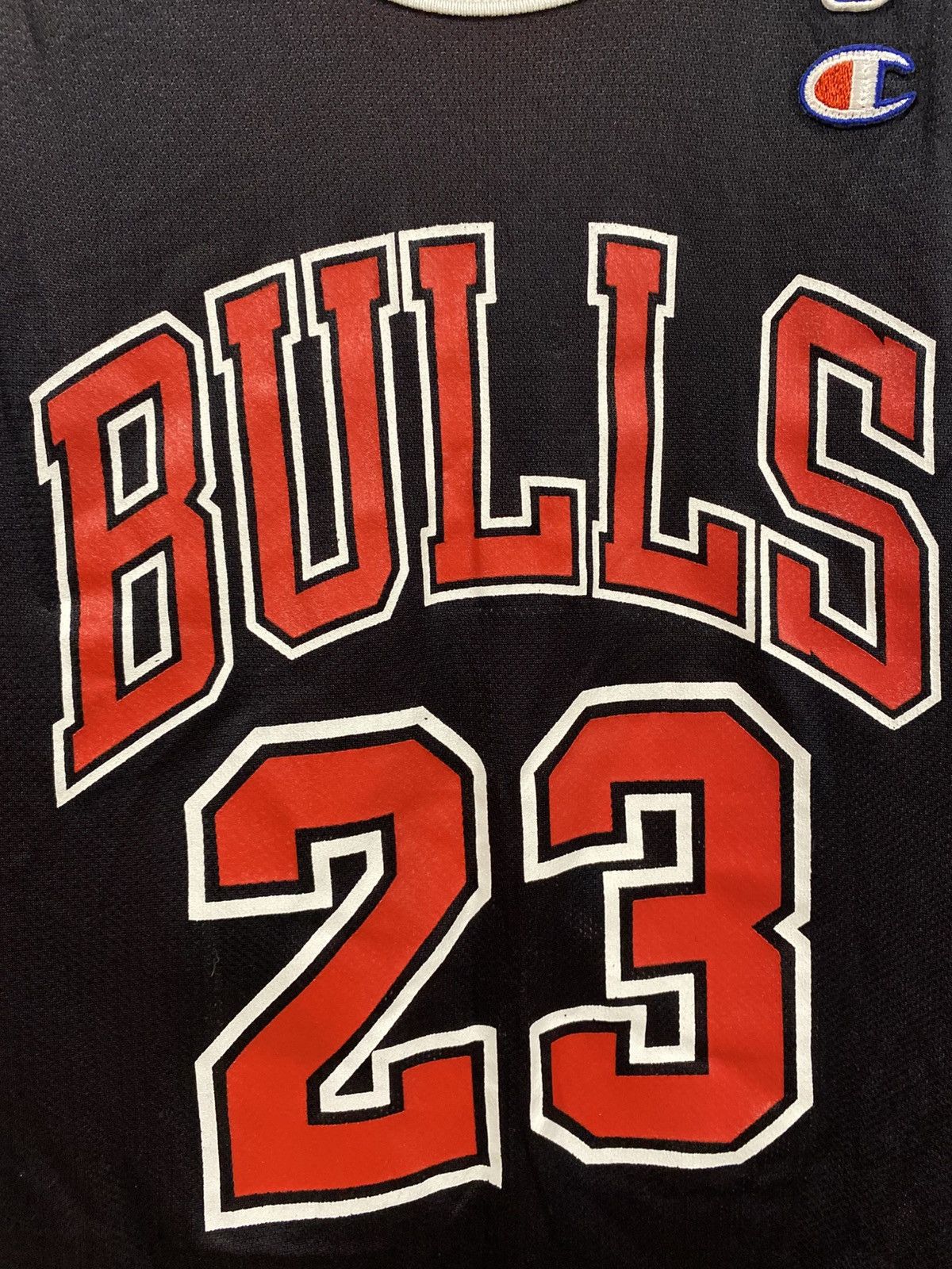 Champion Rare Champion Chicago Bulls Reversible NBA Jersey 44/M Size US M / EU 48-50 / 2 - 10 Thumbnail