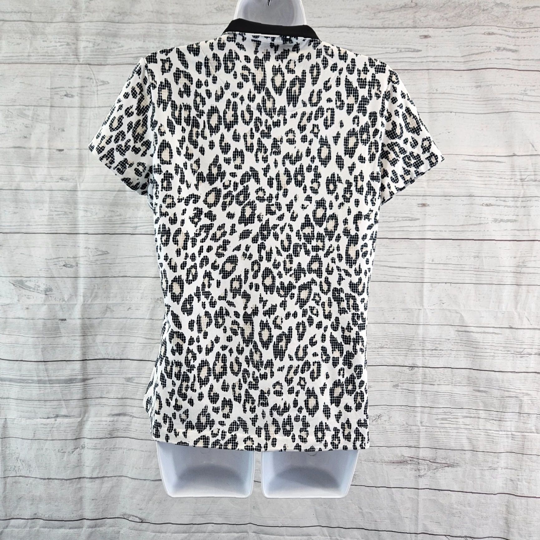 Vintage Tail Womens Top Polo Short Sleeve Sz M White Black Animal Print Women's Basic Shirt 90s? Size M / US 6-8 / IT 42-44 - 4 Thumbnail