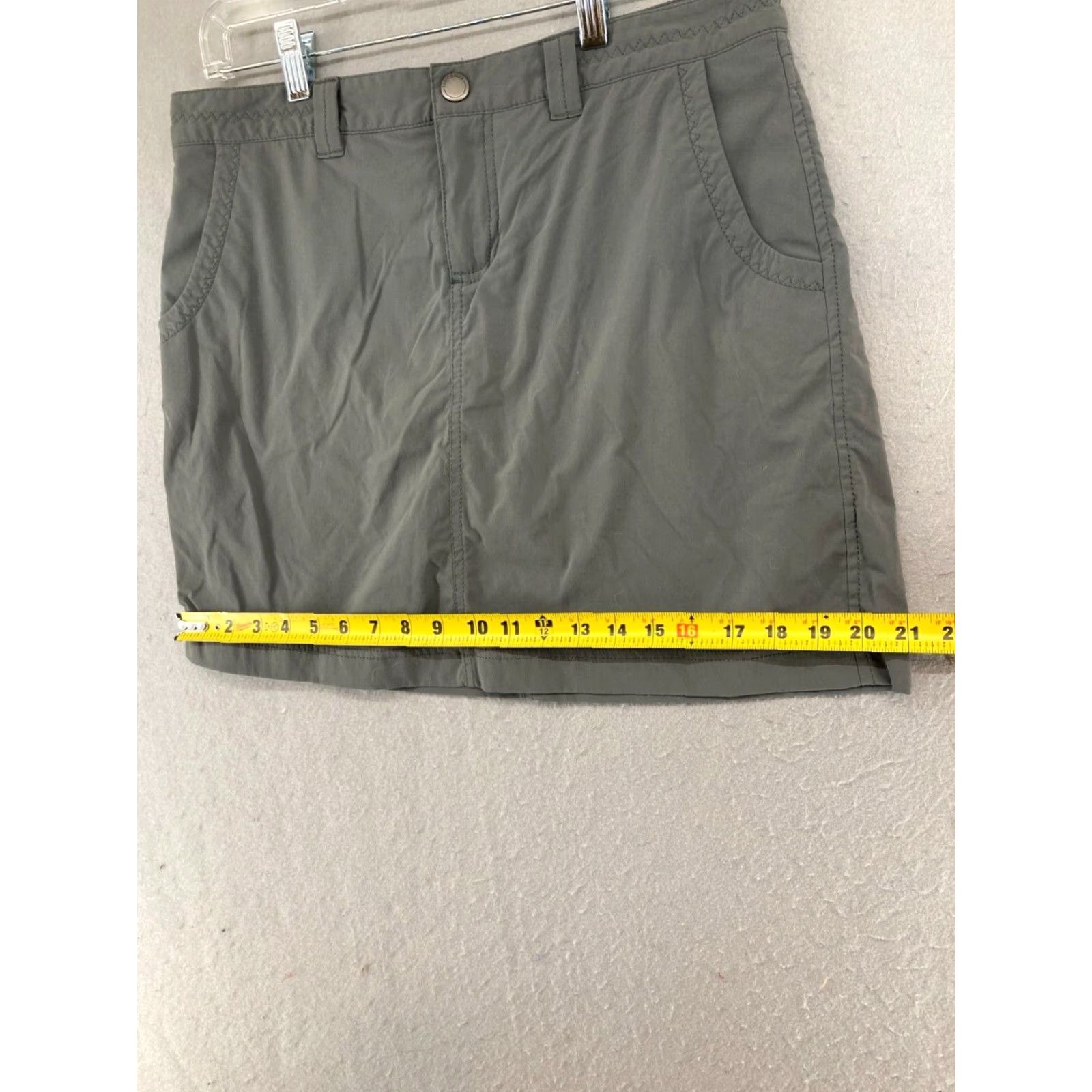 Eddie Bauer Eddie Bauer Green Short A-Line Skirt 8 Women's Outdoor Performance Size 30" / US 8 / IT 44 - 3 Thumbnail
