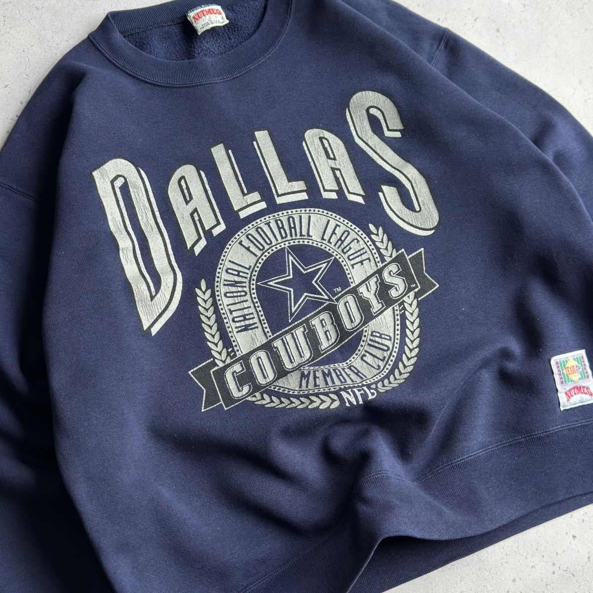 Nutmeg Vintage 90s Nutmeg Dallas Cowboys NFL Crewneck Sweatshirt Size US XL / EU 56 / 4 - 3 Thumbnail