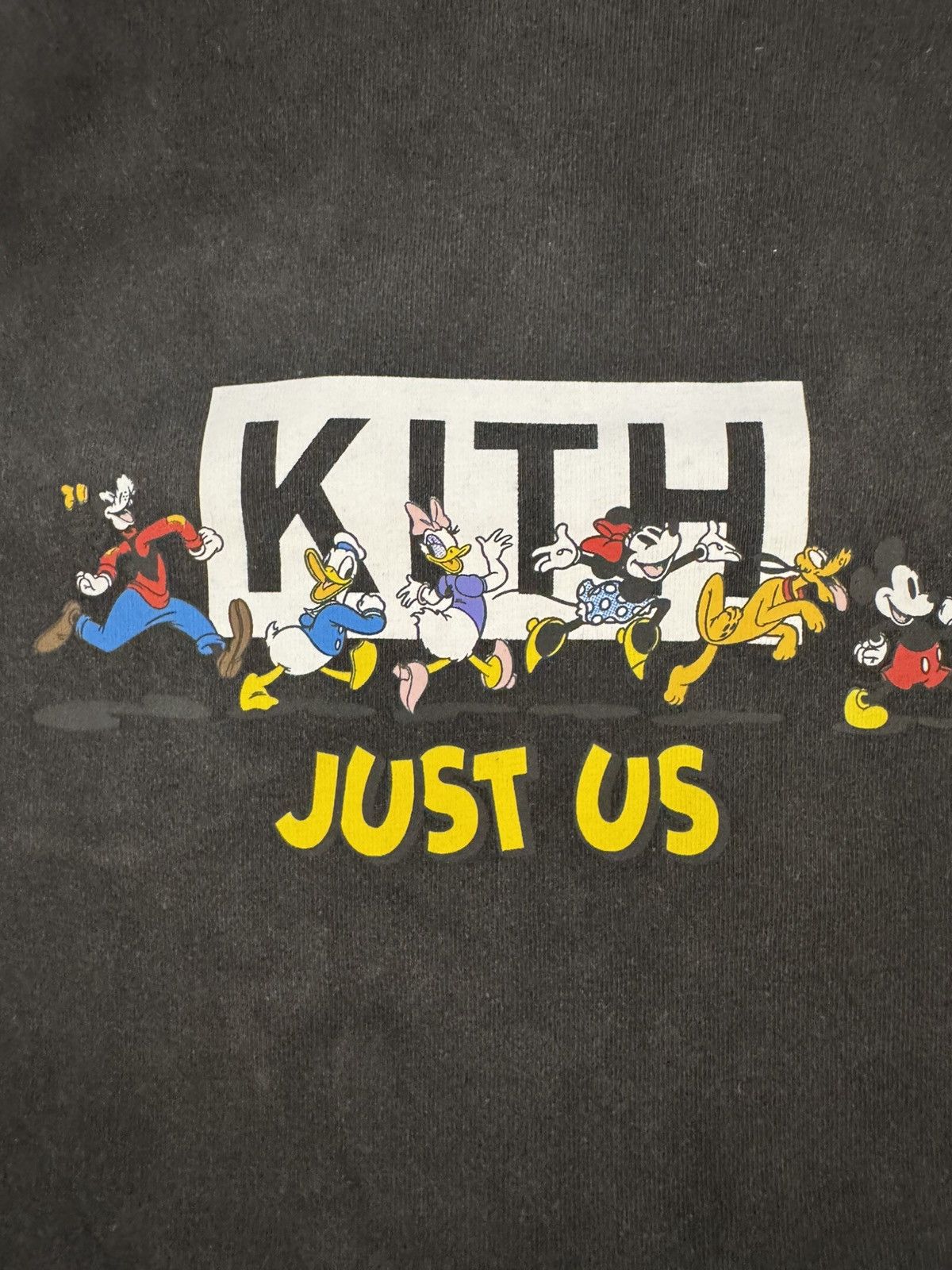 Kith Kith X Disney Family Just Us Tee Black Size Xs Used FW23 Size US XS / EU 42 / 0 - 4 Thumbnail