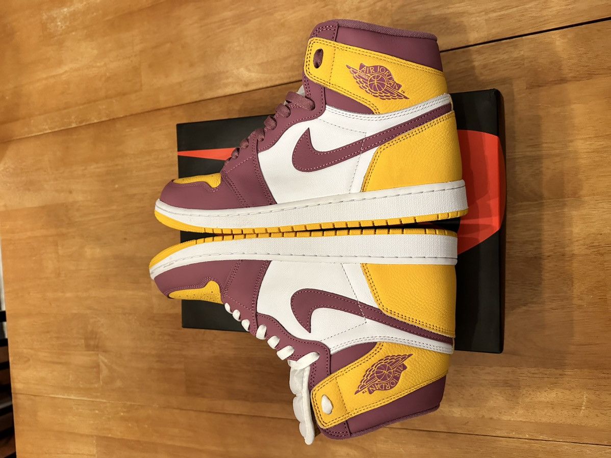 Jordan Brand Air Jordan 1 retro high OG Size US 11.5 / EU 44-45 - 4 Thumbnail