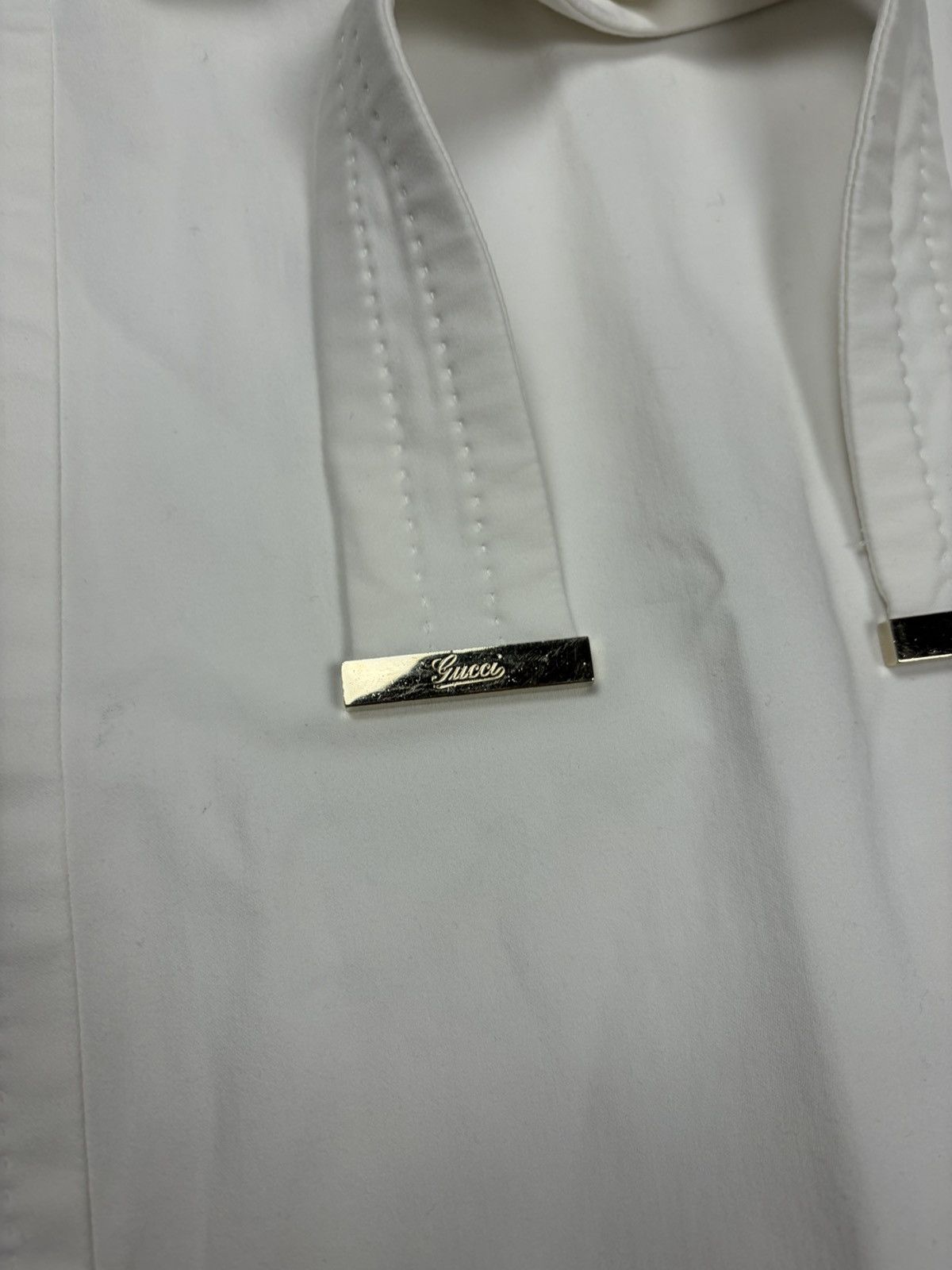 Gucci Gucci 2005 White Mini Skirt Belted Gold Logo Emblished Size 28" / US 6 / IT 42 - 6 Thumbnail